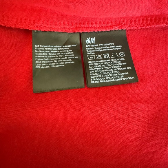 H&M Sleeveless Red Dress. The leghni is above the knee - Picture 6 of 6